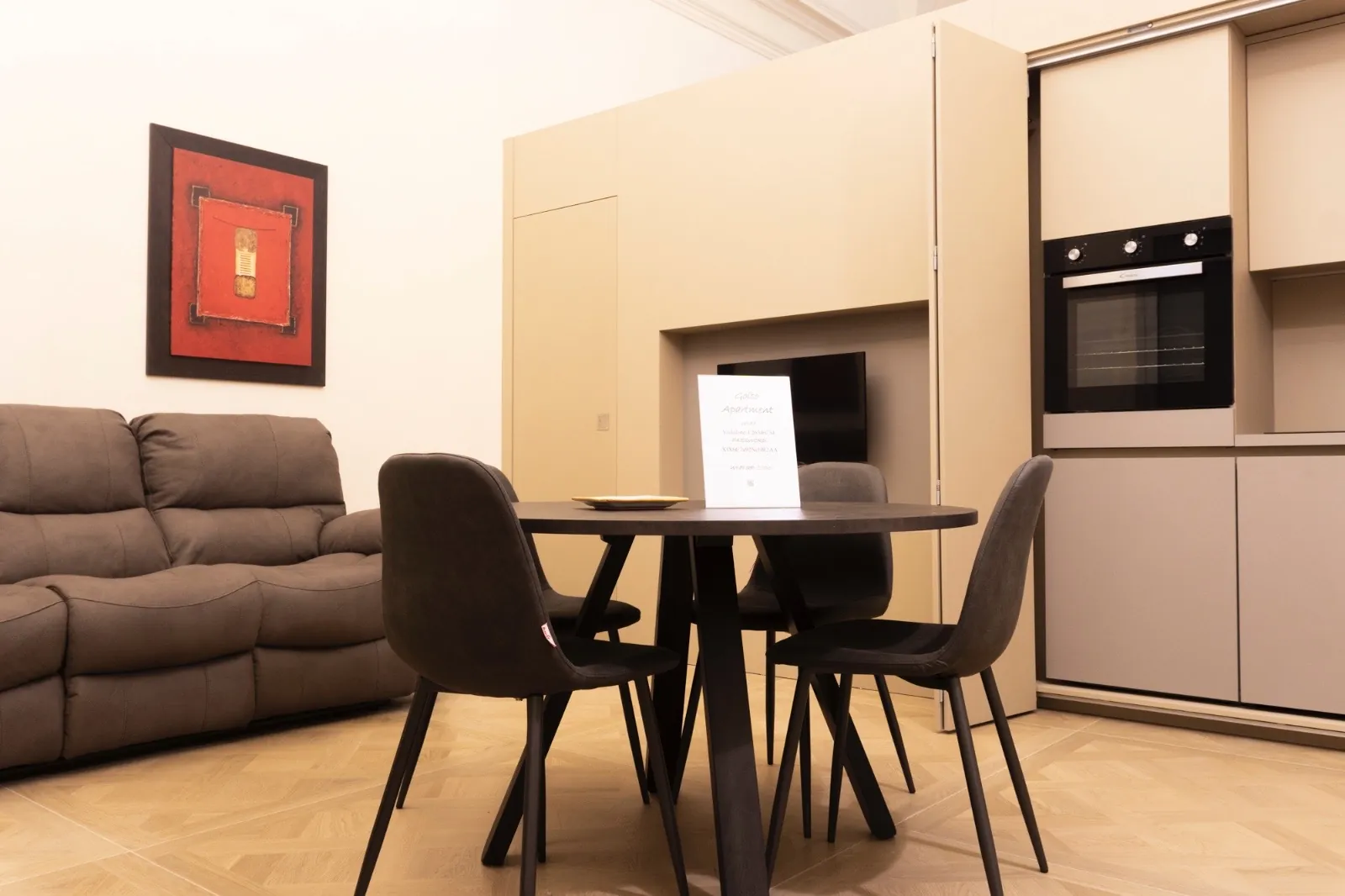 Kitchen — Bocchi Historical Suite