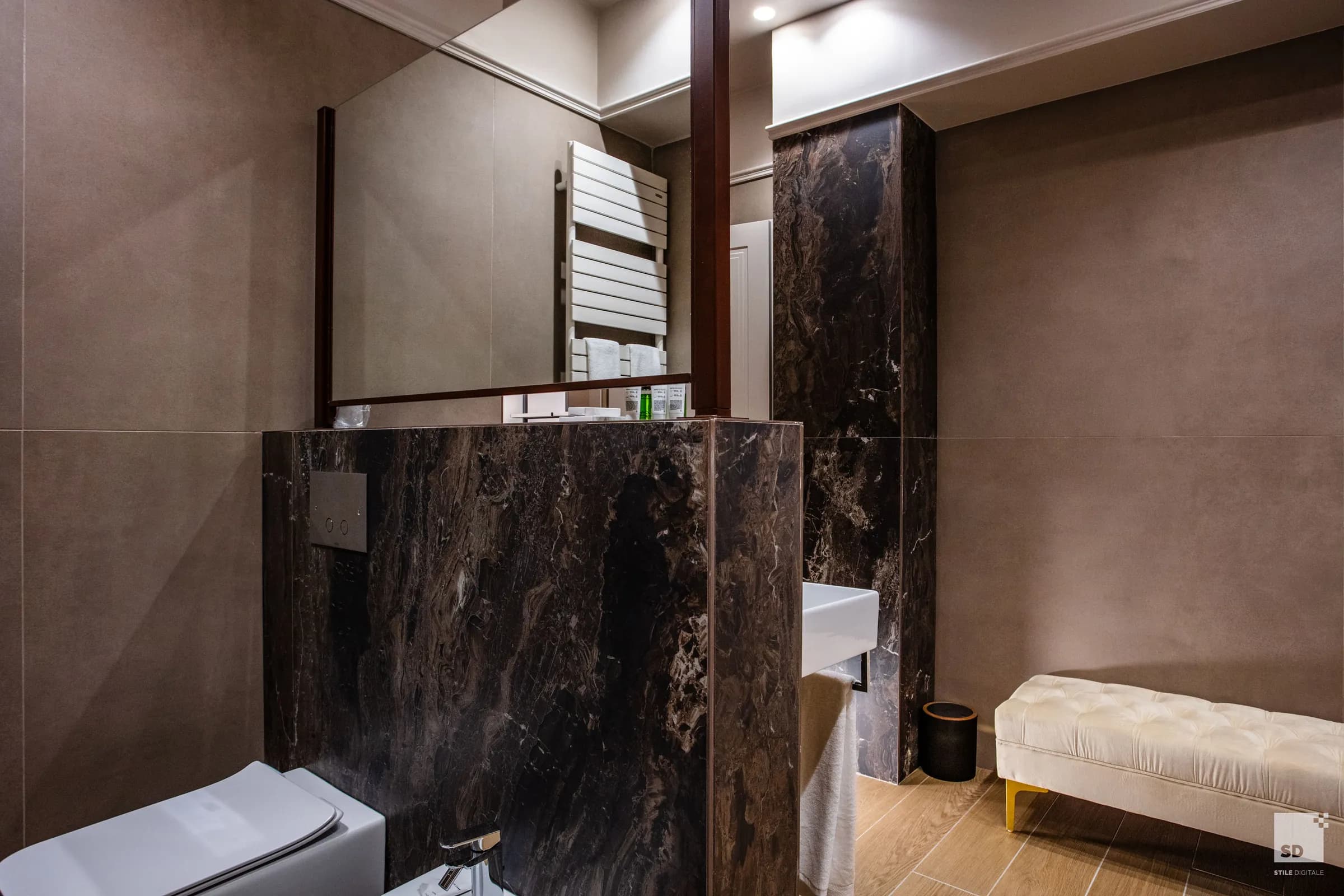 Bagno in marmo — Wellness Suite